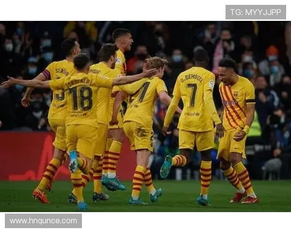 巴萨外租 21 岁门将新星阿斯特拉拉加 加速门将位置年轻化布局(2)